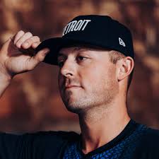 Shifting into a New Era Cap of excellence. ➡️ mlbshop.com/Detroit_Tigers  #NewEraCap x #MotorCity