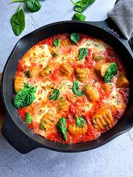 Gnocchis A La Patate Douce Et Epinard Healthy Flavor I Recette Cuisine Recette En 2020 Gnocchis Patate Douce Recettes De Cuisine Gnocchis