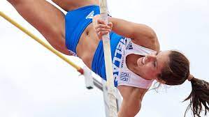 She competed at the 2012 and 2016 summer olympic games. Stefanidi Wins Women S Ultimate Garden Clash Pole Vault