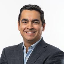 Mario Valente's Instagram, Twitter & Facebook