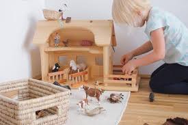 Geschenkideen Fur Kinder Zwischen 3 6 Jahren Bauen Stricken Knupfen Gesellschaftsspiel Erstes Mikro Geschenkideen Kinder Geschenkideen Spielzeug 4 Jahrige