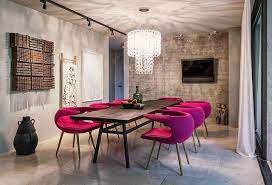 This white and red dining room is totally stunning! Modern Elegant Dining Room With Purple Chairs Elegant Dining Room Dining Room Design Funky Dining Room