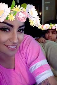 Tara Zamora's Instagram, Twitter & Facebook