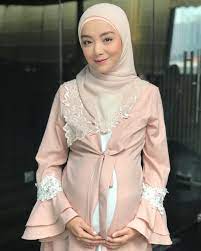 Everything Is Already Written In Destiny If It S Meant To Be It Will Be No Matter How Long It Takes Hijab Fashion Inspiration Beautiful Hijab Hijab Fashion