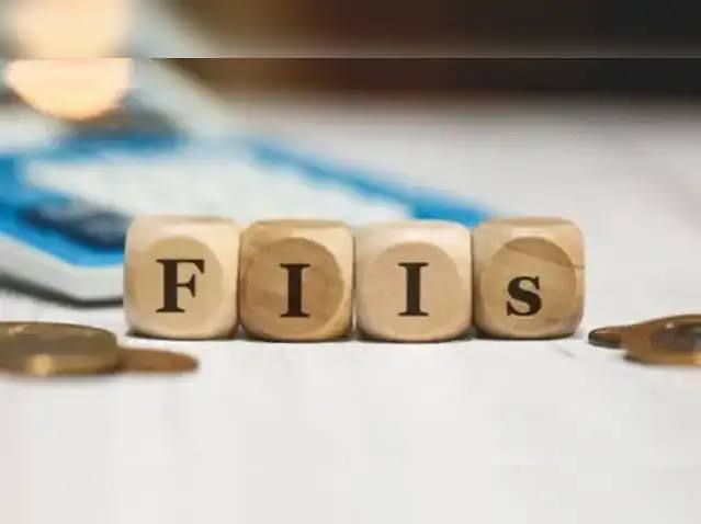 FIIs buy Indian equities worth Rs 32,466 crore in just 8 sessions, narrow April losses. What's cooking? - The Economic Times