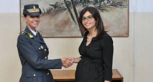 Gli allievi marescialli della scuola allievi ispettori e sovrintendenti della guardia di finanza del 91° corso cefalonia ii hanno iniziato un impegnativo ciclo addestrativo insieme agli alpini del 9° reggimento alpini di stanza a l'aquila. Due Donne A Comandare La Finanza A Castelfranco Oggi Treviso News Il Quotidiano Con Le Notizie Di Treviso E Provincia Oggitreviso