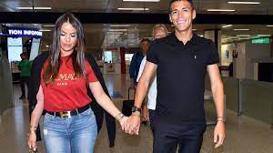 Héctor moreno is 33 years old (17/01/1988) and he is 183cm tall. Hector Moreno Ya Presume Numero En La Roma