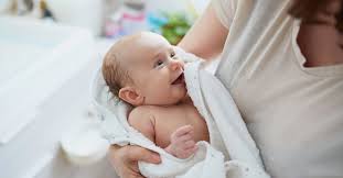 And typically, experts recommend bathing babies every few days as opposed to daily because of after you take your circumcised boy home from the hospital, it's important to avoid washing the head. 7 Best Baby Wash That Won T Irritate The Skin Tell Me Baby