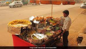 It reflects a perfect blend of various cultures and ages. Best Street Foods Of India That Will Get You Drooling Ndtv Food