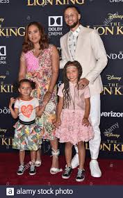 8,427,773 likes · 14,584 talking about this. Stephen Curry And Ayesha Curry Stockfotos Und Bilder Kaufen Alamy