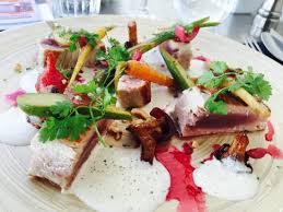 It also offers online hotel reservations and bookings for transportation, lodging, travel experiences, and restaurants. Die 10 Besten Restaurants In Tours 2021 Mit Bildern Tripadvisor