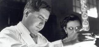 Doğum kontrol hapının mucidi Djerassi yaşamını yitirdi