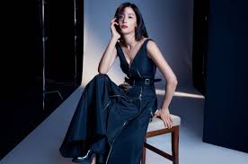 If kingdom's season 2 ending left you with unanswered questions,. Exclusive Actress Jun Ji Hyun Fed Off Pressure To Up Her Game For Kingdom Ashin Of The North The Star