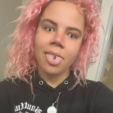 Do aesthetics matter in spiritual practice? Can you be a witch without  fancy crystals and candles? LET'S TALK ✨