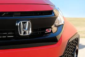 Okay, even during subsequent blushes, the two civics' cabins are pretty much. What Makes The 2019 Honda Civic Si So Ex Si Ting