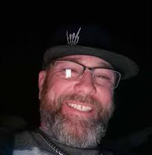 Please keep my friend Jim Bailey in your prayers his beautiful wife passed  away the two of them where a huge part of the Harley community and she will  be missed