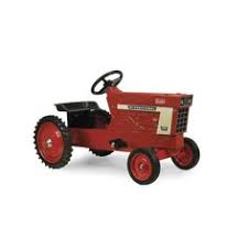 52 Best International Girl Images Tractors Old Tractors Red Tractor