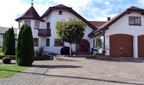 Aktuelle häuser zum kauf in lingen (ems) schnell und einfach hier finden. Haus Zum Verkauf 89191 Nellingen Mapio Net