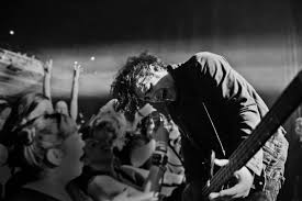 You have forsaken all the love you've taken sleeping on a razor there's nowhere left to fall your body's aching every bone is breaking noth Black Rebel Motorcycle Club Rock City