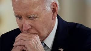 Kelly Verna's Instagram, Twitter & Facebook