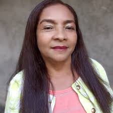 Te comenzó a seguir. Te envío un mensaje: hablamos por instagram hoy?