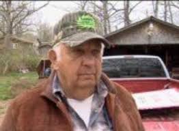 New mayor elected, entire police force resigns