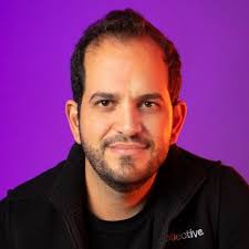 Esta semana cumplo años y ayer amenecí con mi primer regalo. Gracias  Whitepaper.mx por considerarme para esta sección, estoy feliz de  compartirla con otras mujeres que inspiran.