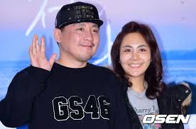 Sm 엔터테인먼트의 1호 가수로 활동을 시작하였다. ì¬ì§ íì§ì ì¤ìì´ ì¤ëë ë¬ë¬í ë¶ë¶ ì¡°ì ì¼ë³´