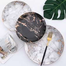 Epingle Par Cassielle Maria Sur Dream Home A Vaisselle Design Plate Vaisselle Porcelaine