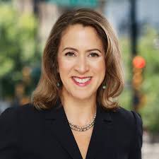 Sarah Buff's Instagram, Twitter & Facebook