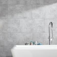 C'est le moment, vous vous sentez d'attaque pour relooker les murs de votre salle de bain qui ont bien besoin d'un coup de neuf ! Dalle Murale Pvc Grise Blanche Dumawall Chicago L 90 X L 50 Cm X Ep 5 Mm Leroy Merlin