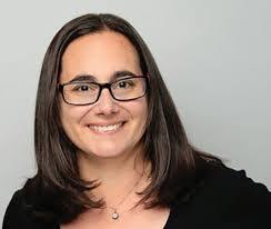 Eva Peak's Instagram, Twitter & Facebook