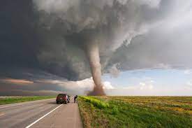 A v showbyznysu se pohybuje i jeho starší sestra agáta hanychová (36). O Cem Je Sen Tornada Vyklad Snu Tornado Tornado Hurikan Ve Snu