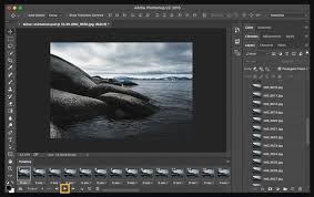 How To Make An Animated Gif In Photoshop Ø¨Ø±Ø§Ù…Ø¬ Adobe Photoshop Ø§Ù„ØªØ¯Ø±ÙŠØ¨ÙŠØ© There are apps to help you animate photos on your phone, and you can also do it in photoshop. an animated gif in photoshop