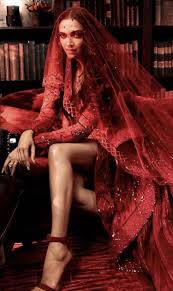 Deepika Padukone Photoshoot Bollywood Fashion Style Beauty Deepikapadukone India Deepika Padukone Style Indian Celebrities Reception Gown