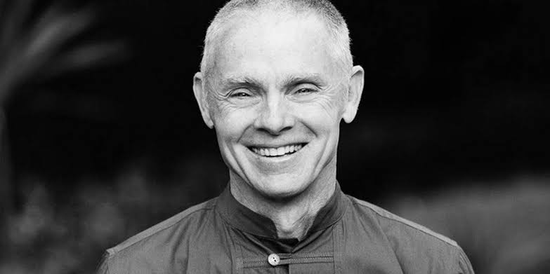50+ Adyashanti Quotes on Self, Paradox, Awakening, & More