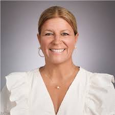 We are so proud of our daughter Jillian Devine BSN, RN and the impact she  will make in this world. It's been fun watching her interview, weigh her  various offers, see her