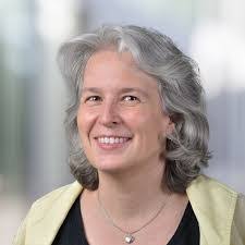 Diana Widmer's Instagram, Twitter & Facebook