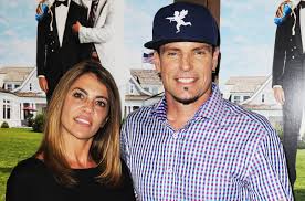 Born robert van winkle, budding rapper vanilla ice ricocheted to temporary stardom in the early 1990s with the unexpected hit ice ice baby. Vanilla Ice Wife Divorcing After 20 Years Of Marriage Report Billboard