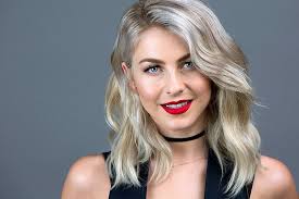 Julianne hough's hair transformation over the years (18 pics) from french bobs to long blonde waves, julianne's rock every hairstyle in the book. Page 3 Julianne Hough Hd Wallpapers Free Download Wallpaperbetter