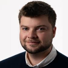 Dan Roche's Instagram, Twitter & Facebook