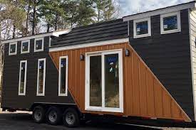 Alabama Tiny Homes Has Created An Unexpectedly Interesting Thow In Their New Trinity Earlier Builds F Tiny House On Wheels Modern Tiny House Tiny House Design