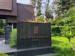 The front desk has multilingual staff on hand 24/7 to help with dry cleaning/laundry, tours or tickets, and securing valuables. Ritz Carlton Langkawi Outstanding Property Great Elite Treatment Hotel Reviews