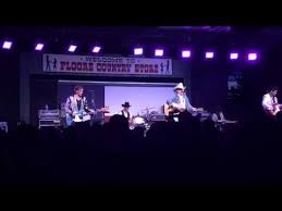 Dwight Yoakam The Bottle Let Me Down Merle Haggard Tribute 4 8 16 Dwight Yoakam Merle Haggard Dwight