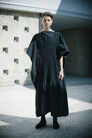 Issey miyake, japanese fashion designer who was known for combining eastern and western elements in his work. Issey Miyake Europe Home Facebook