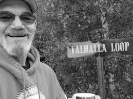 Bobby Farnsworth's Instagram, Twitter & Facebook