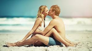 Forscher bestätigen: Ein Kuss ist viel bedeutsamer als Sex | STERN.de