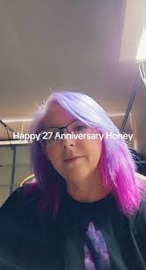 Kimberly Vale's Instagram, Twitter & Facebook