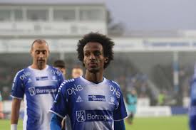 Videoen får flere til å reagere på sosiale. Amin Askar Pa Vei Til Tyrkia Skal Vaere Enig Om Betingelser For Overgang Til Tyrkisk Fotball Iostfold
