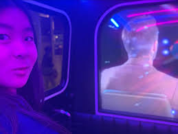 Pretend to be at London with @davidbeckham 😍😍😍😍 #3kids #mom #siblings  #winterbreak #christmasholidays #vacation #christmas #holidays #macau  #london #londonermacao #davidbeckham #blackcab